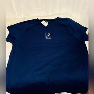 Aeropostale men’s moisture wicking Tshirt size large- dark blue